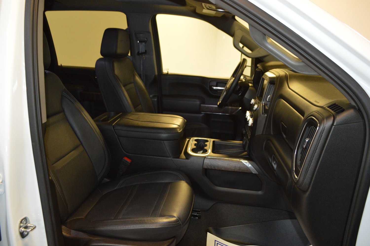 Used 2023 GMC Sierra 2500 Denali w/ Denali Ultimate Package image 11