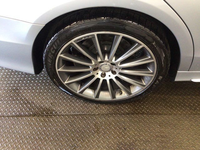 Used 2015 Mercedes-Benz S 550 4MATIC Sedan image 32