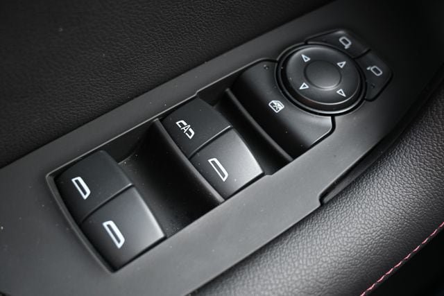 Used 2024 Chevrolet Blazer RS w/ Enhanced Convenience Package AWD/4WD image 43