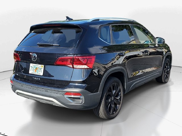 Used 2024 Volkswagen Taos SE FWD image 4