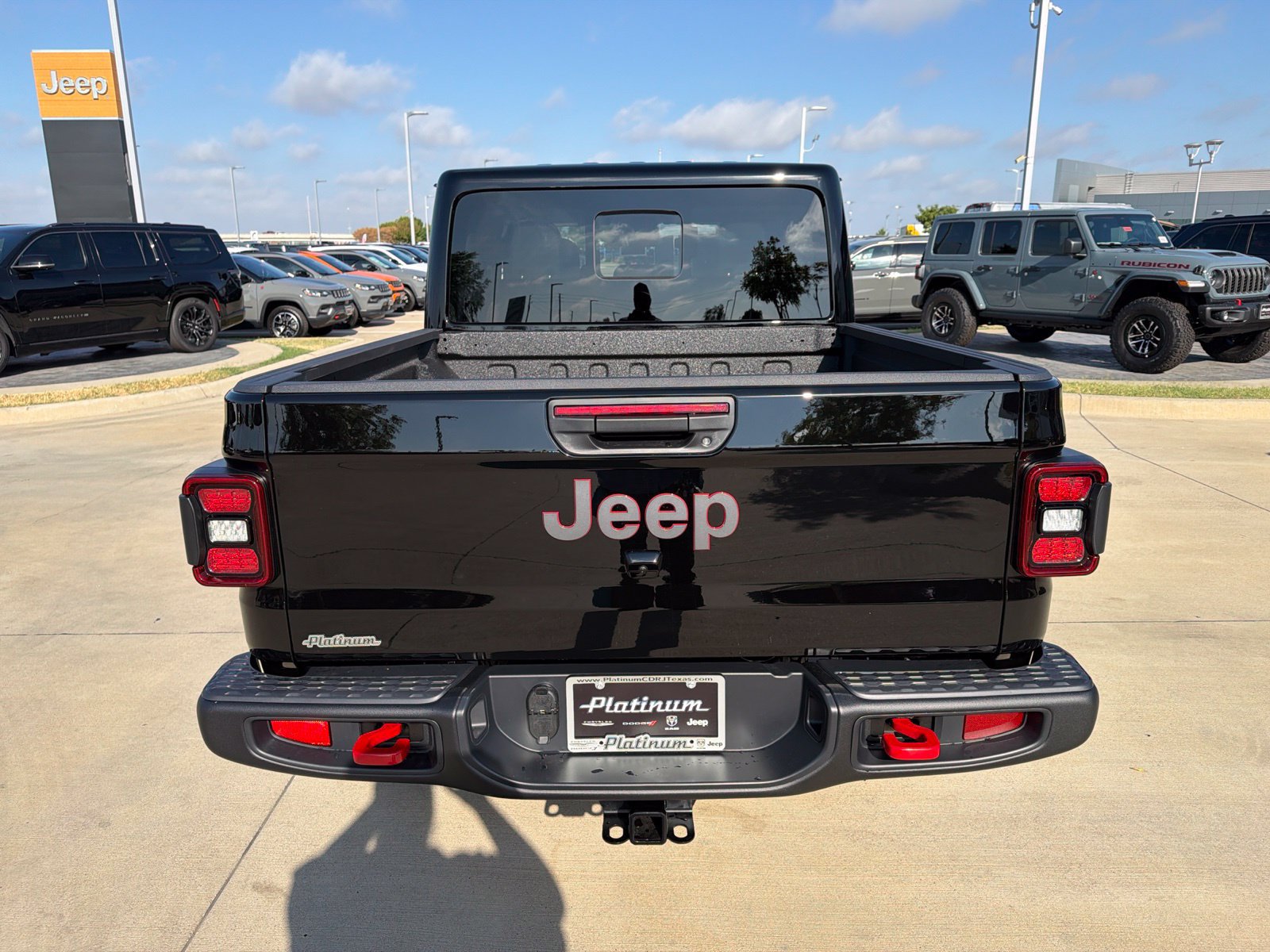 New 2026 Jeep Gladiator Rubicon w/ Steel Power Dome Hood Package AWD/4WD image 4