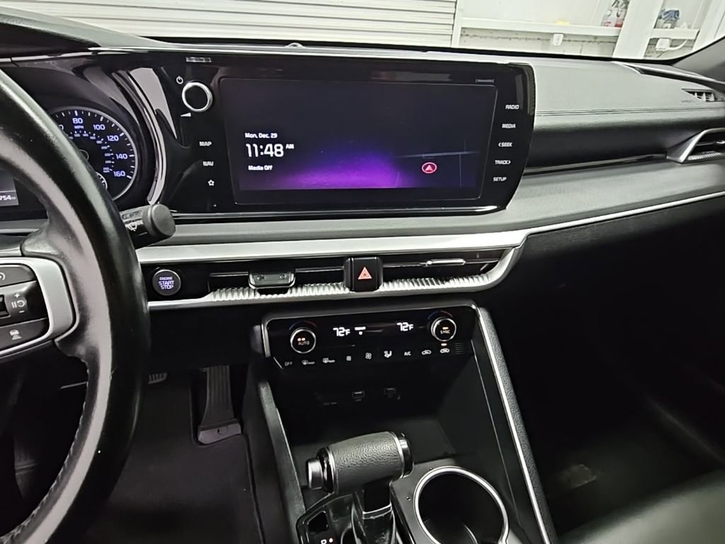 Used 2023 Kia K5 GT-Line image 13