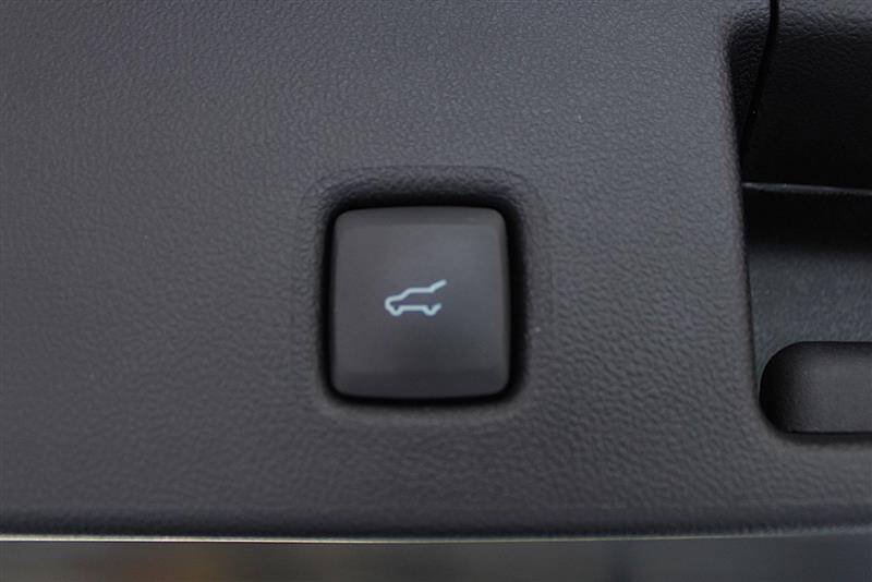 Used 2022 Ford Escape SEL FWD image 25