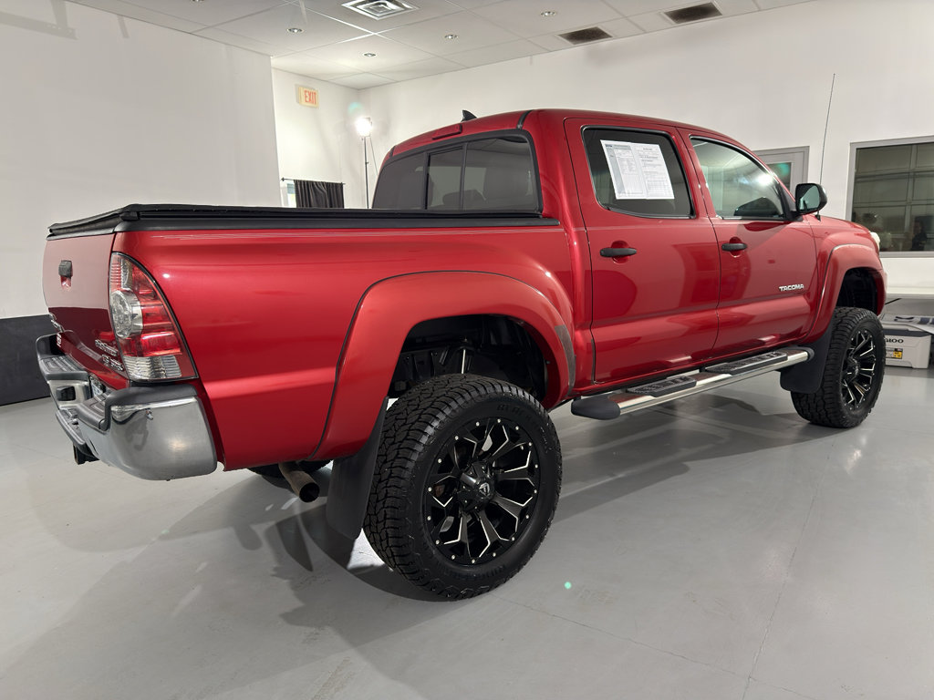 Used 2015 Toyota Tacoma PreRunner w/ SR5 Package image 12