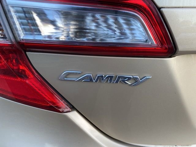 Used 2012 Toyota Camry LE FWD image 26