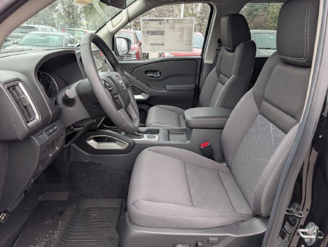 New 2026 Nissan Frontier SV w/ All-Weather Content Package AWD/4WD image 10