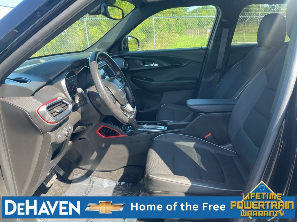 Used 2021 Chevrolet TrailBlazer RS w/ Convenience Package FWD image 19