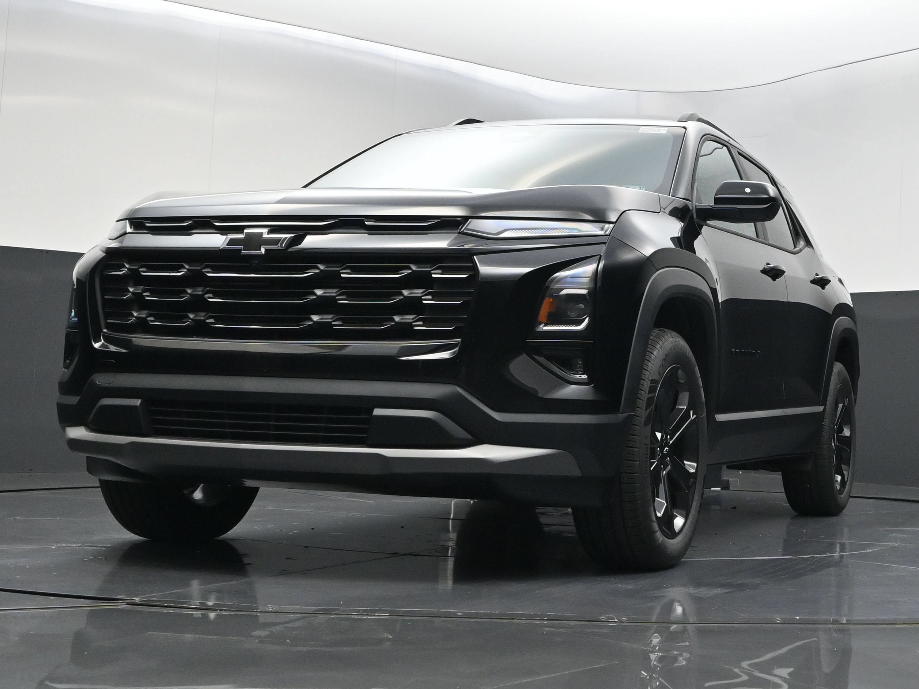 New 2027 Chevrolet Equinox LT w/ Convenience Package II FWD image 42
