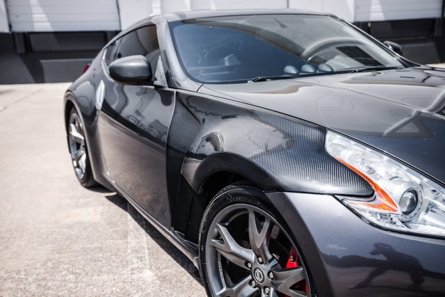 Used 2010 Nissan 370Z Touring w/ Sport Pkg RWD image 20