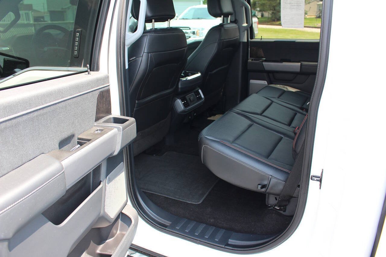 Used 2021 Ford F150 Lariat image 9