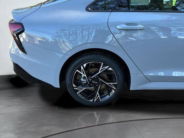New 2026 Kia K5 GT-Line image 18