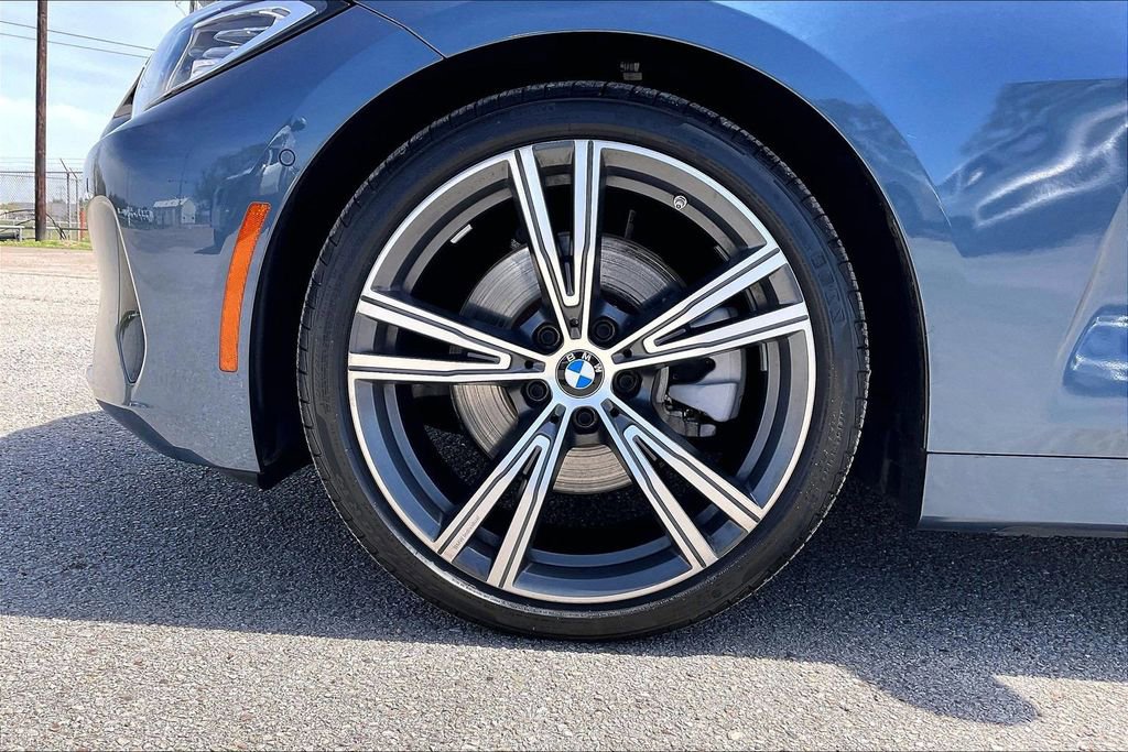 Used 2021 BMW 430i Coupe w/ Convenience Package RWD image 31