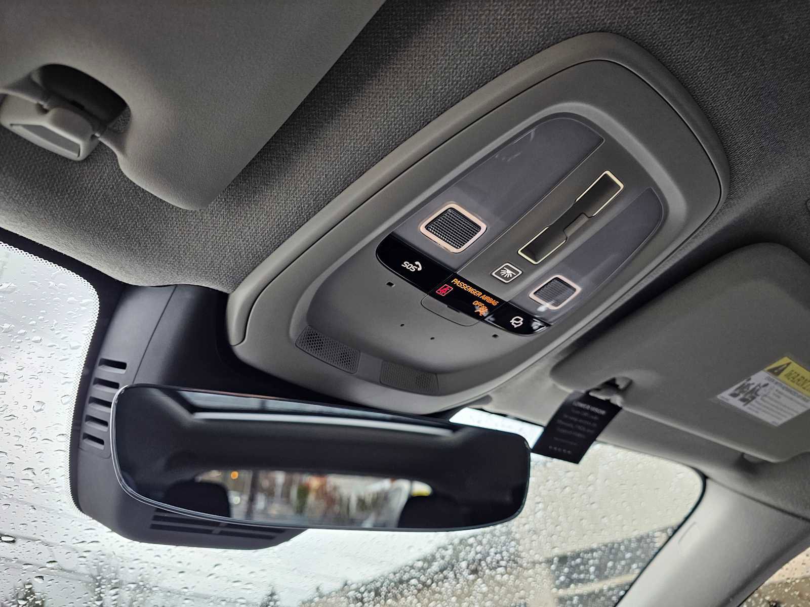 New 2025 Volvo XC40 B5 Core w/ Protection Package Premier image 31