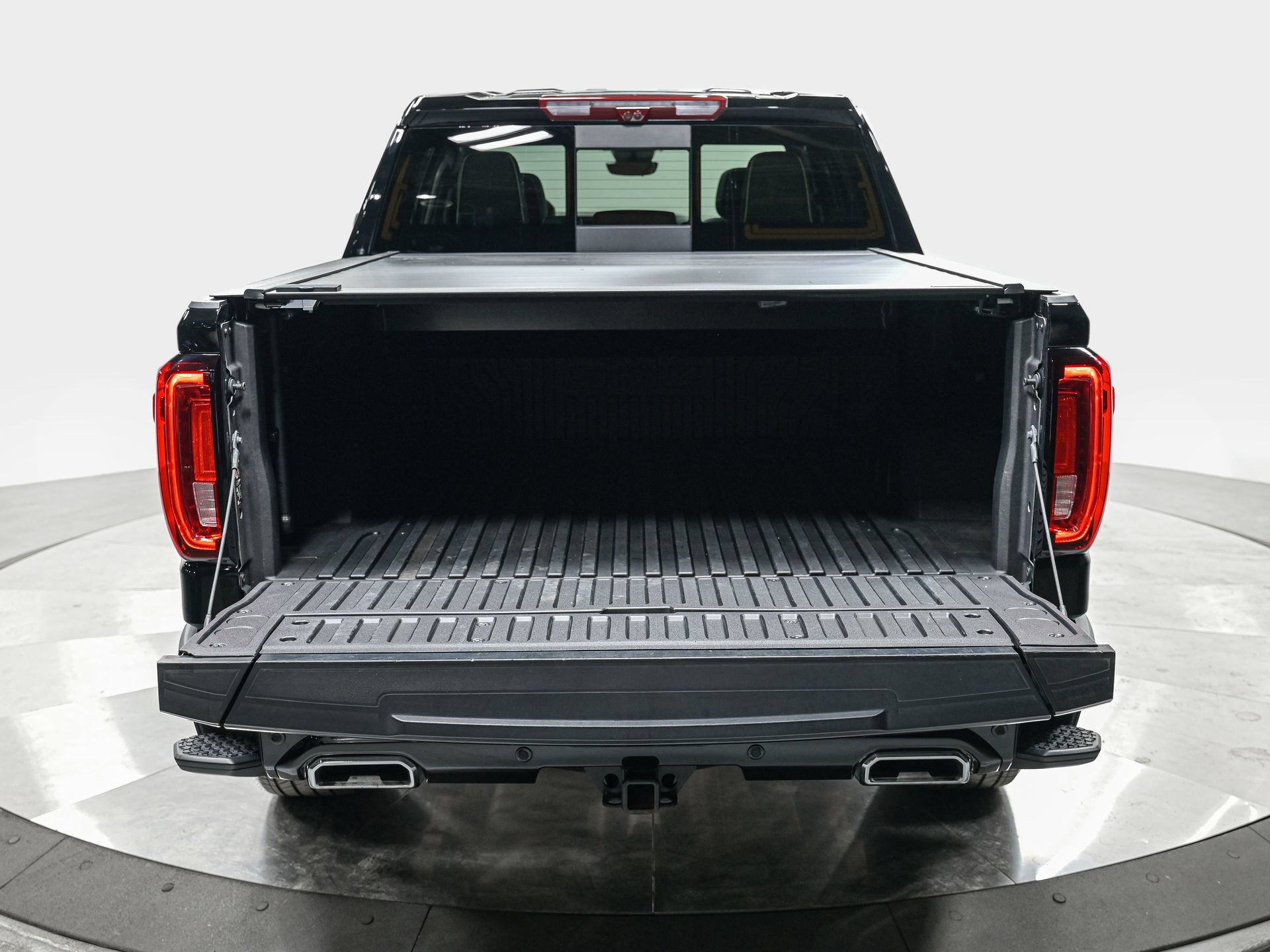 Used 2025 GMC Sierra 1500 Denali Ultimate AWD/4WD image 6