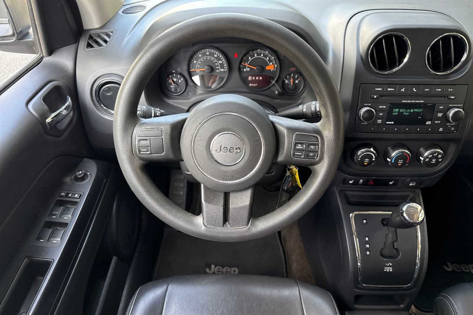 Used 2015 Jeep Compass Sport w/ Power Value Group FWD image 11