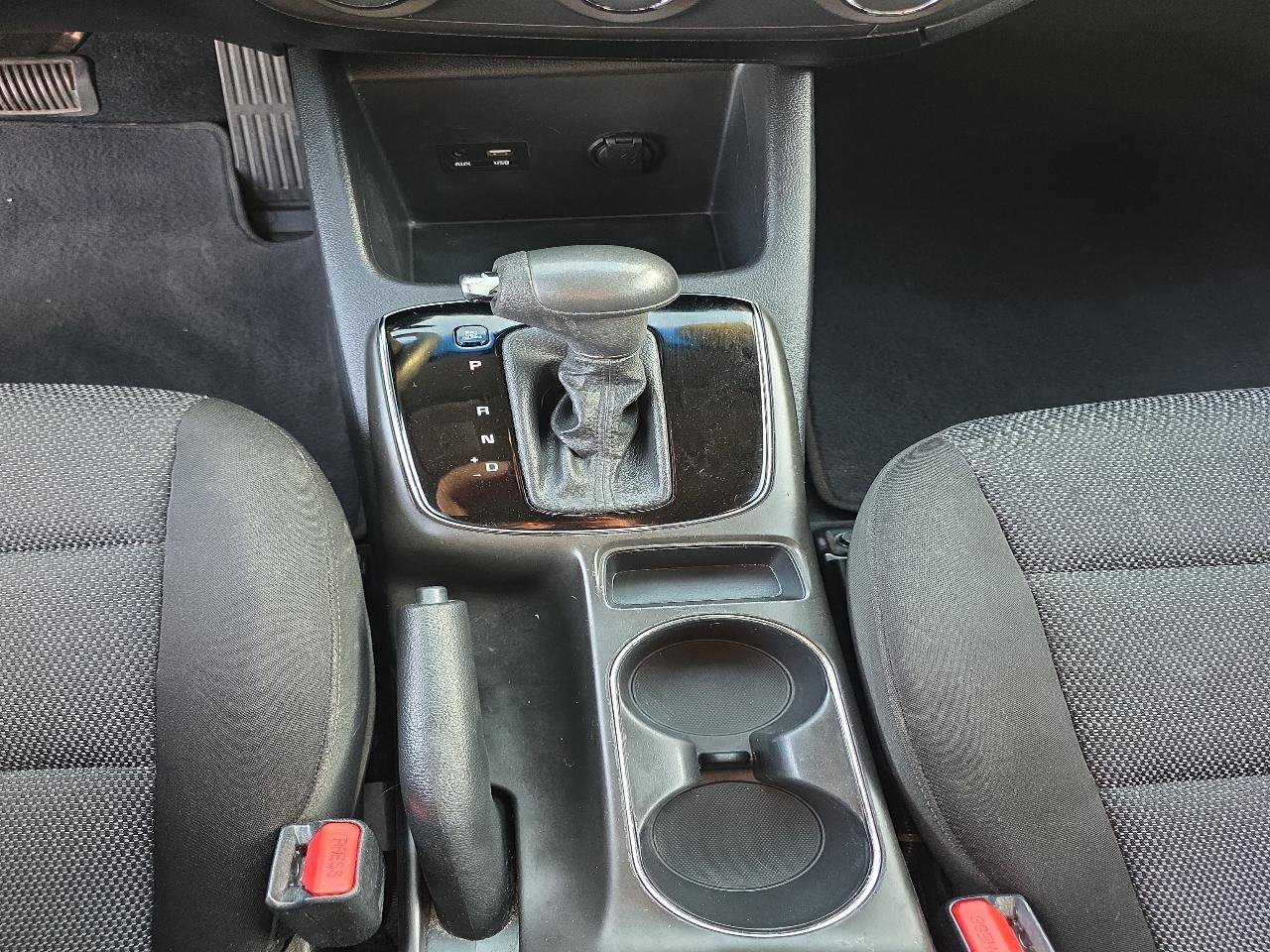 Used 2017 Kia Forte LX image 17