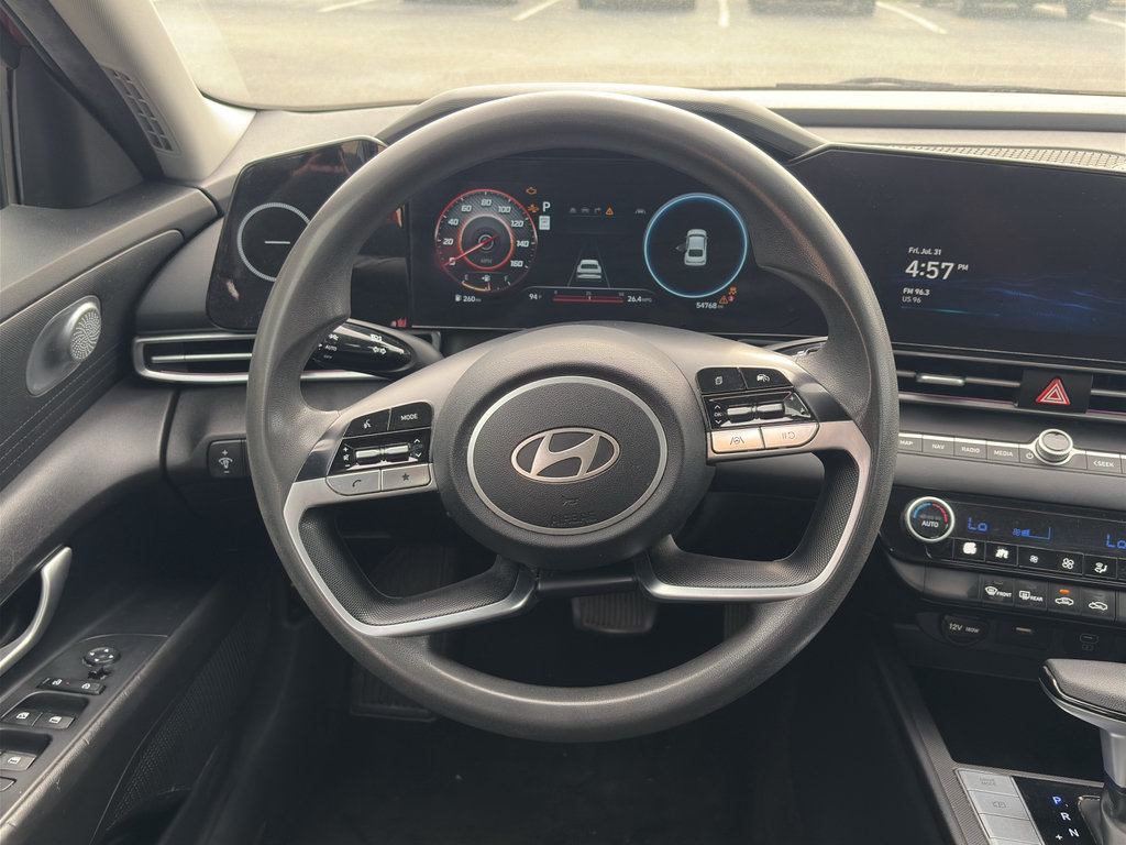 Used 2024 Hyundai Elantra SEL FWD image 16