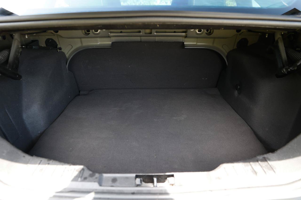 Used 2012 Ford Focus SE FWD image 23