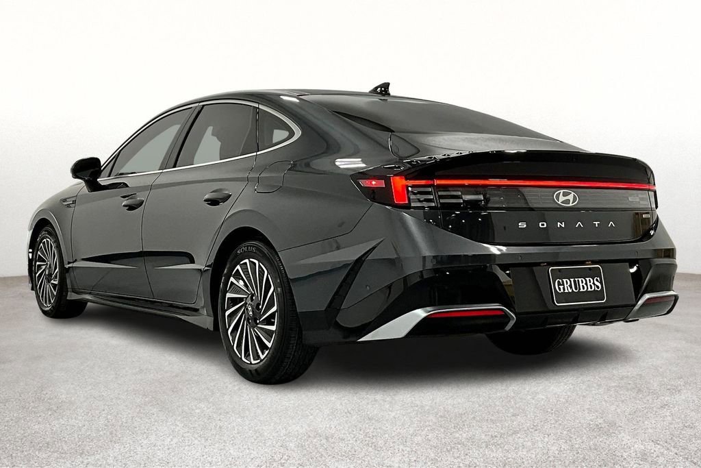 Certified 2025 Hyundai Sonata Limited image 15