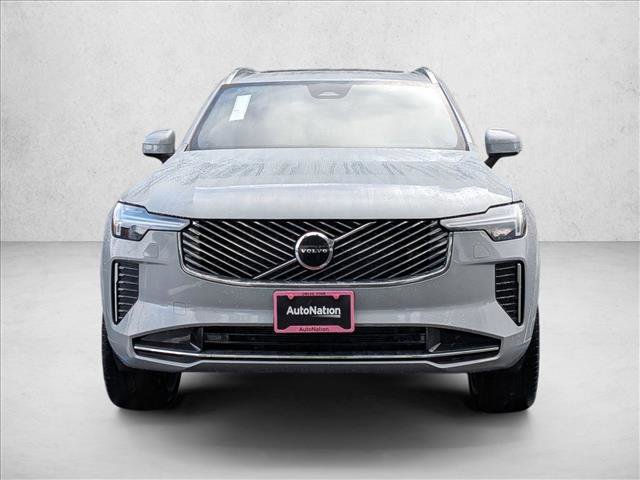 New 2025 Volvo XC90 B5 Core w/ Protection Package Premier image 6