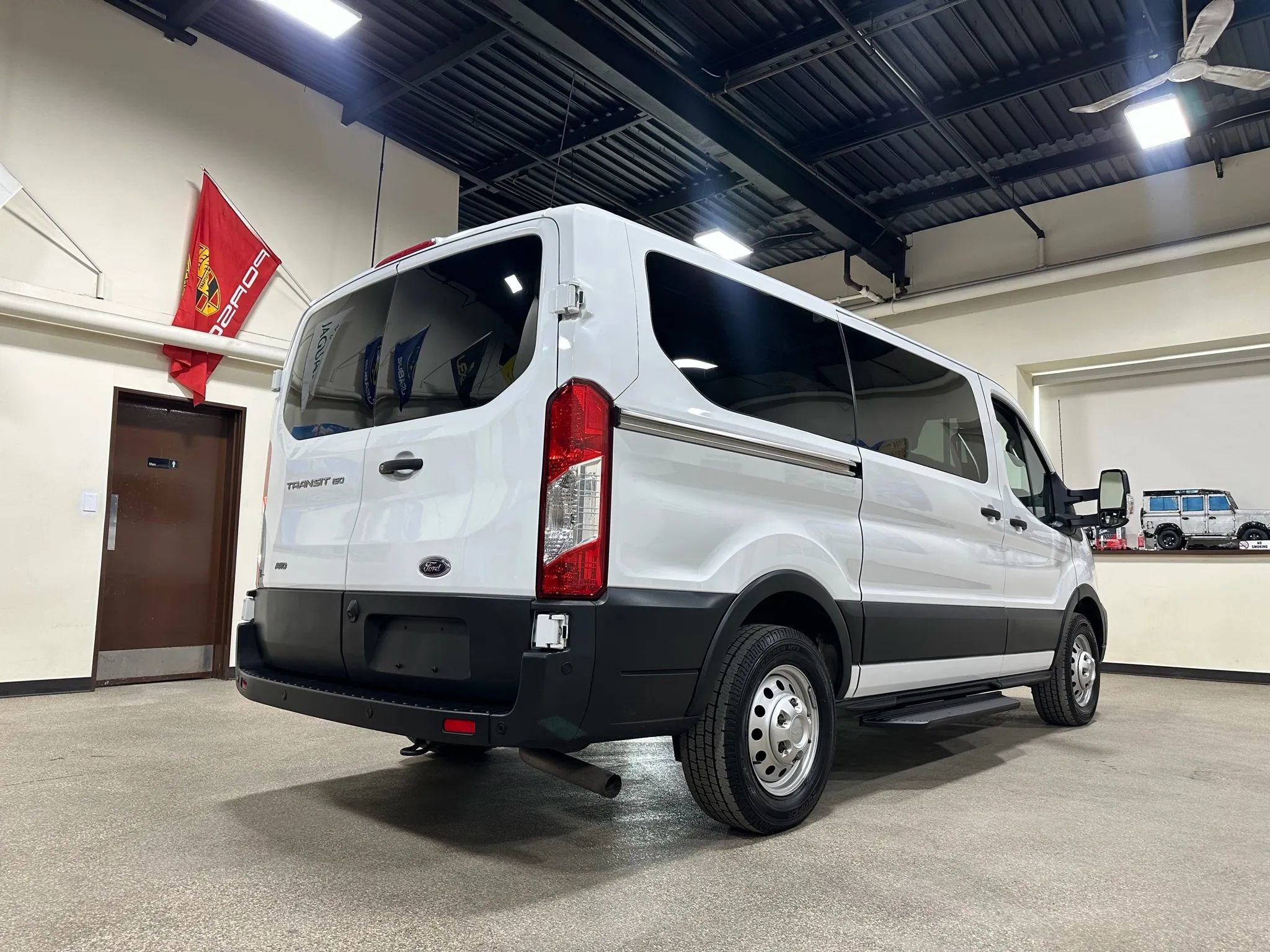 Used 2021 Ford Transit 150 XL image 9