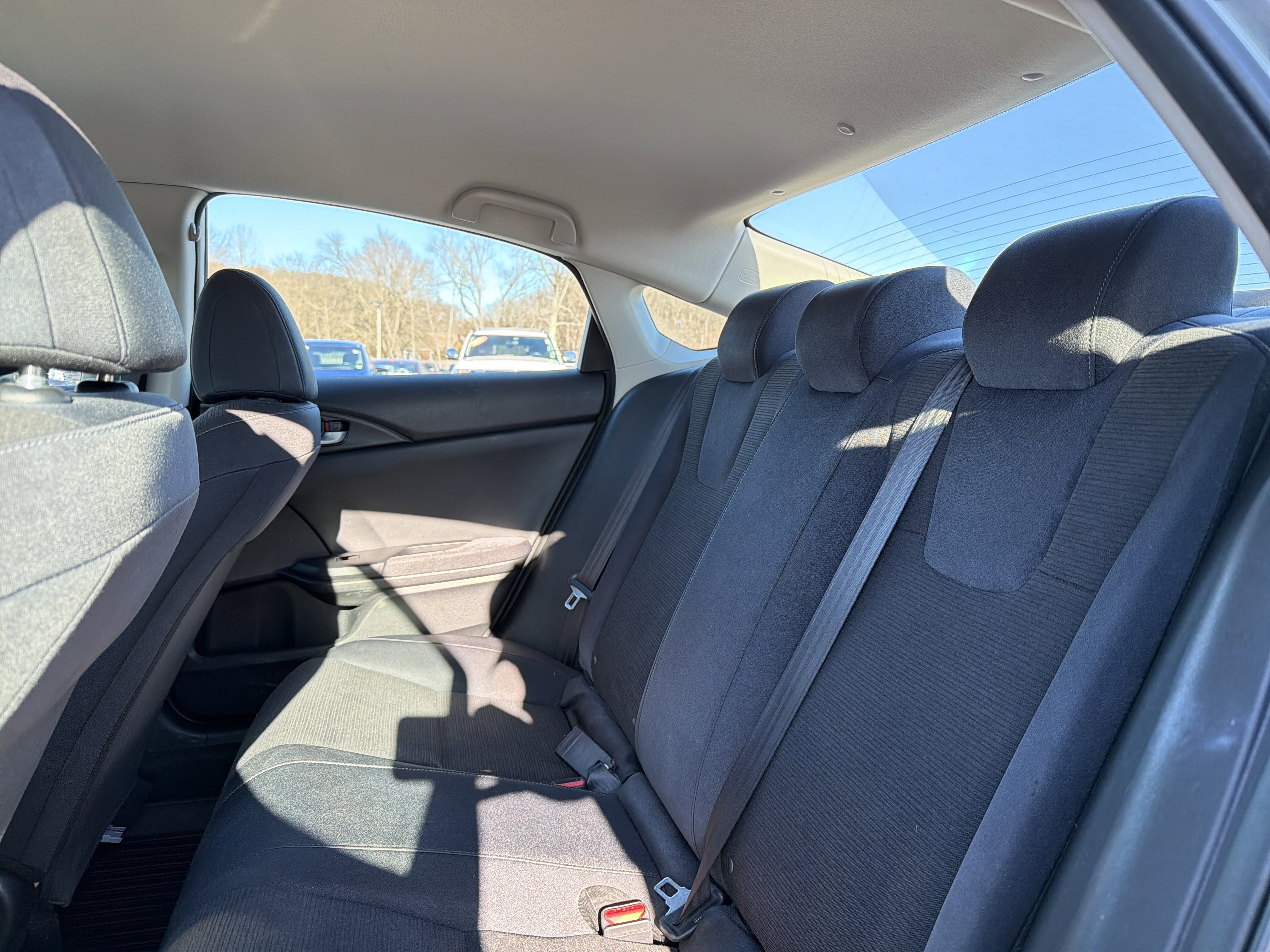Used 2019 Honda Insight LX image 25