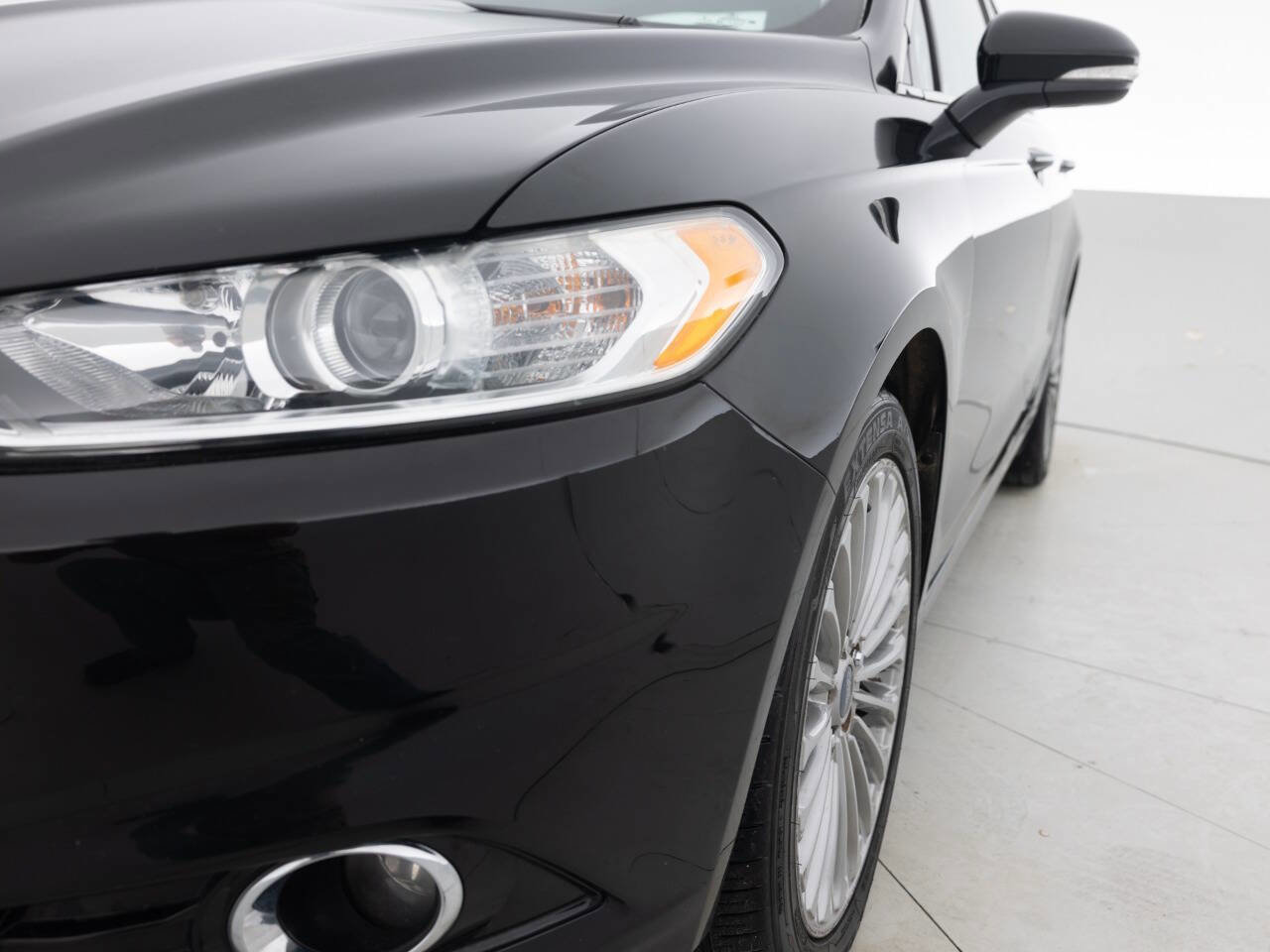 Used 2016 Ford Fusion Titanium image 12