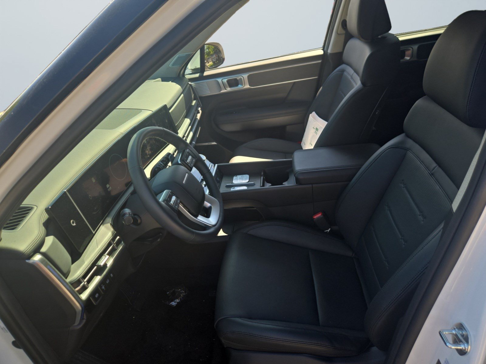 Certified 2026 Hyundai Santa Fe Limited AWD/4WD image 11