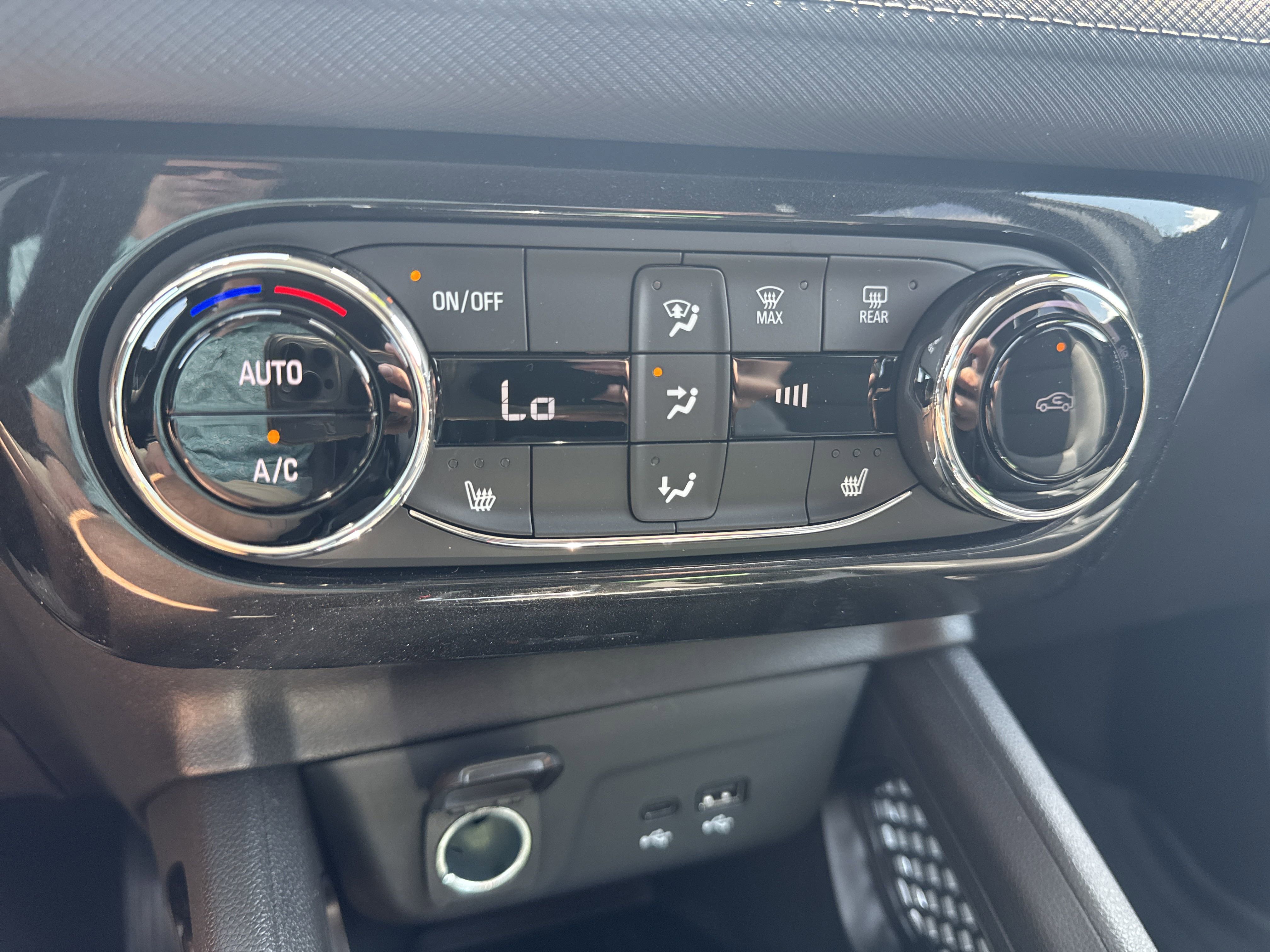 New 2026 Chevrolet TrailBlazer LT w/ Convenience Package image 25