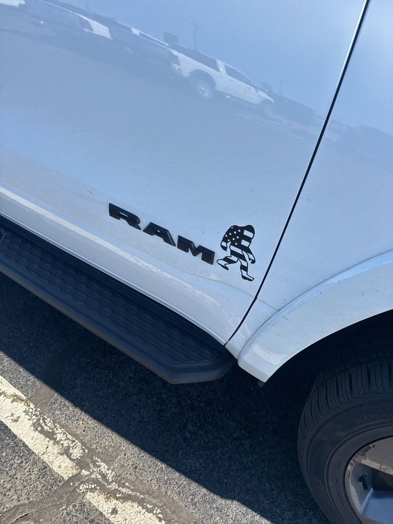 Used 2021 RAM 1500 Big Horn w/ Built-to-serve Edition image 5