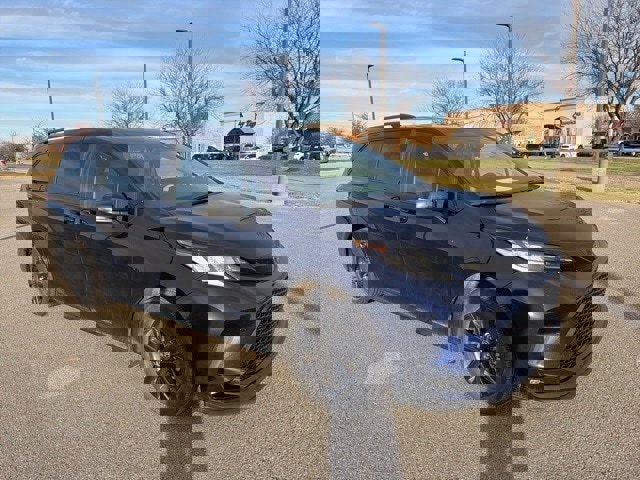 Used 2025 Toyota Sienna XSE image 1