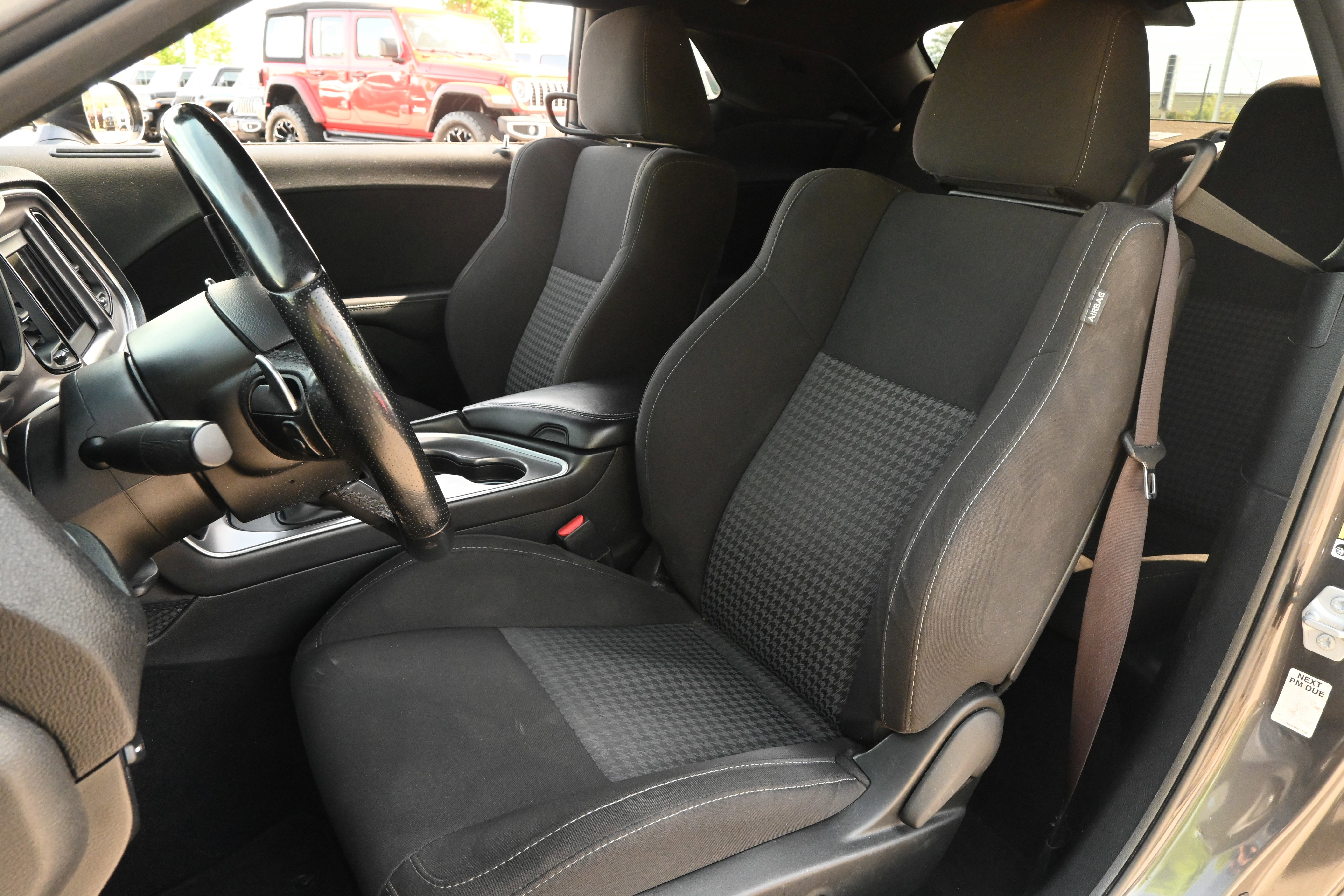 Used 2022 Dodge Challenger GT image 7