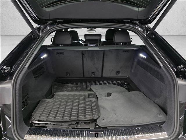 New 2026 Audi Q8 Premium image 25