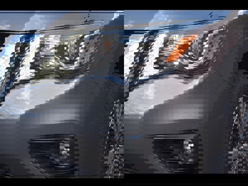 Used 2018 Nissan Pathfinder SV image 47