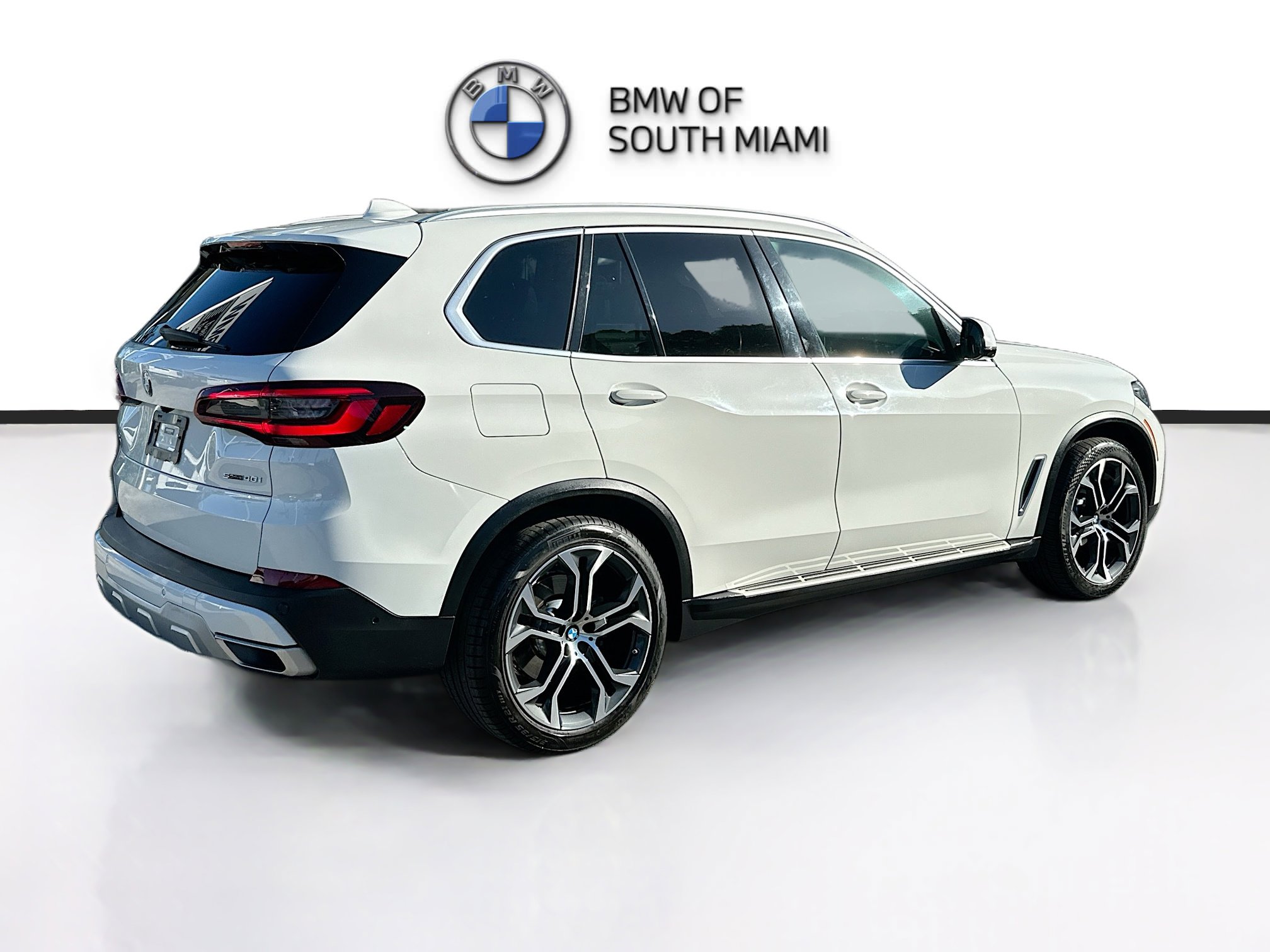 Certified 2022 BMW X5 sDrive40i w/ Premium Package image 7