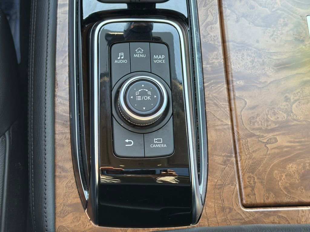 Used 2024 Nissan Armada SL w/ Captain's Chairs Package image 32