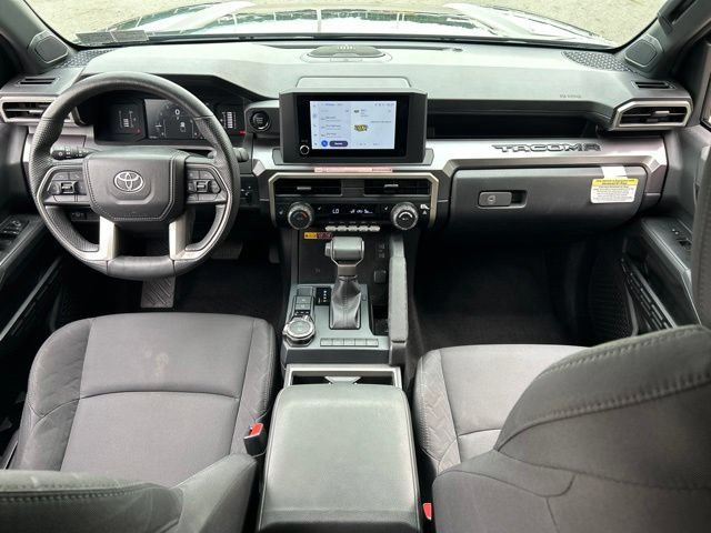 Certified 2025 Toyota Tacoma SR5 AWD/4WD image 46