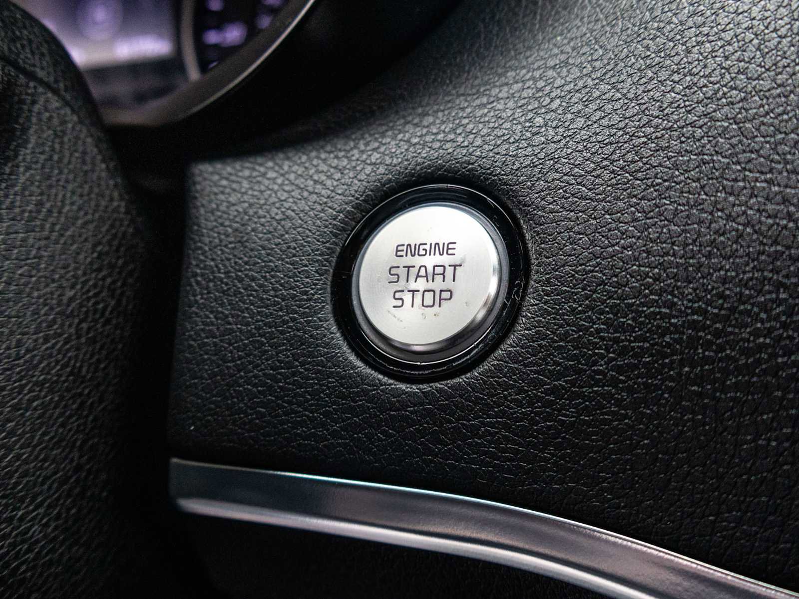 Used 2019 Kia Stinger RWD image 48