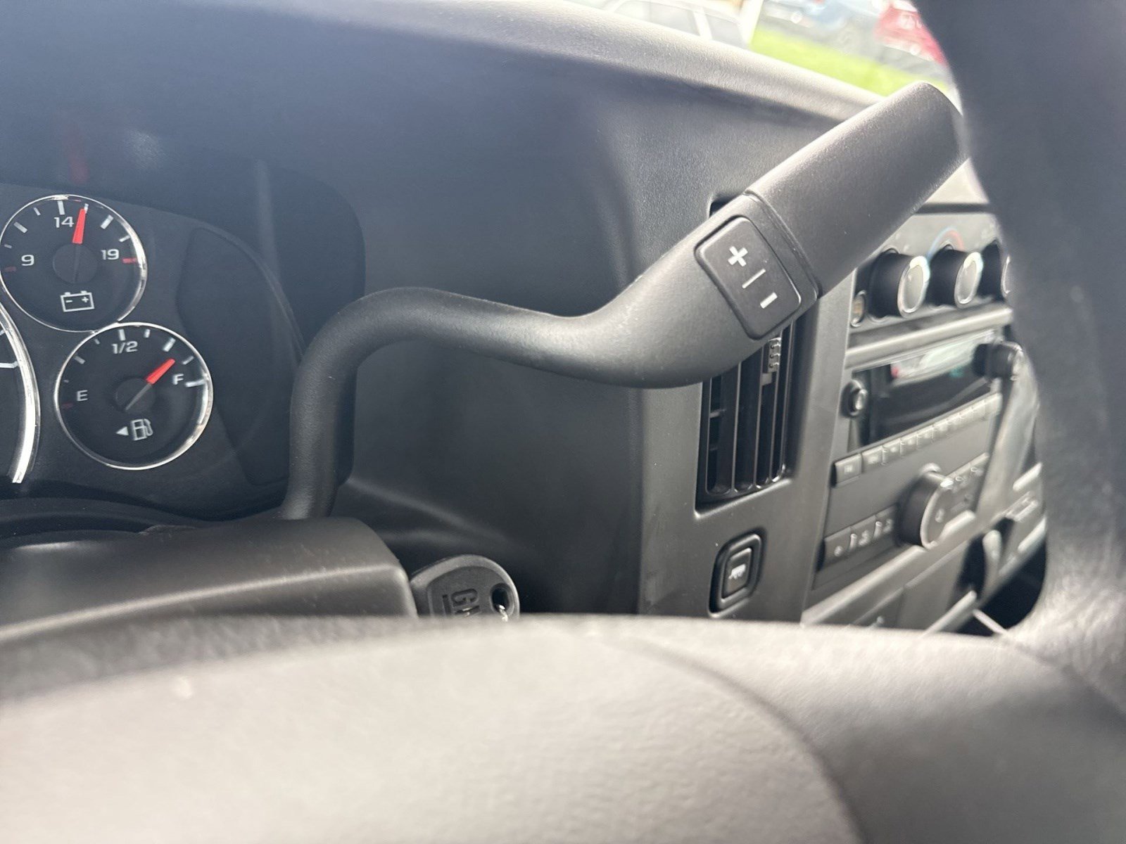 New 2025 Chevrolet Express 3500 w/ Power Convenience Package RWD image 17