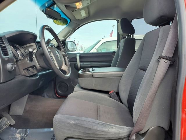 Used 2009 GMC Sierra 1500 SLE w/ Power Pack Plus AWD/4WD image 4