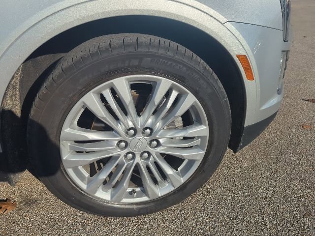 Used 2019 Cadillac XT5 Premium Luxury image 10