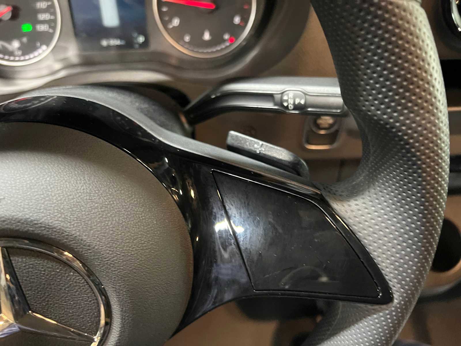 Used 2025 Mercedes-Benz Sprinter 2500 image 21