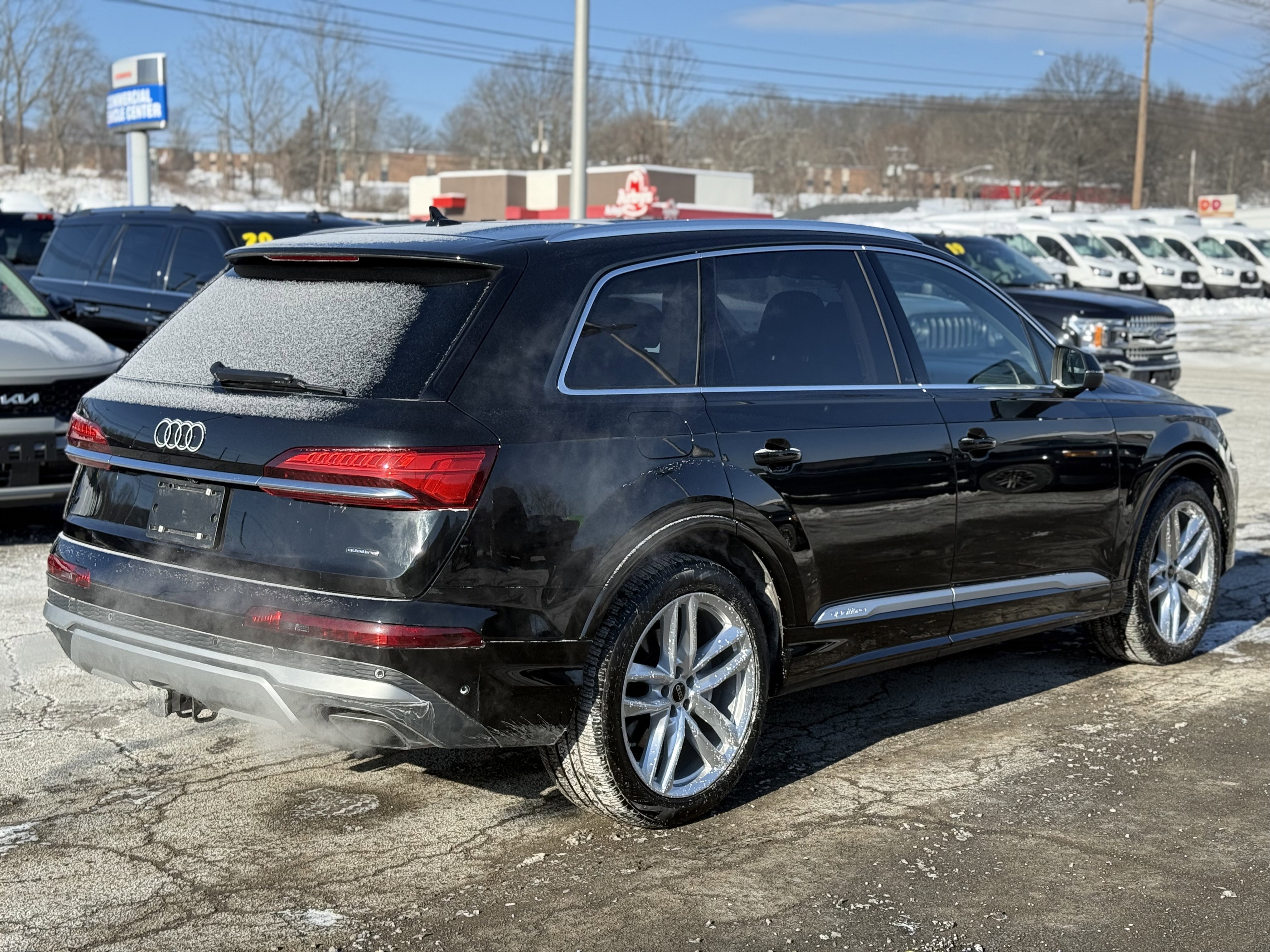 Used 2025 Audi Q7 3.0T Premium Plus image 2