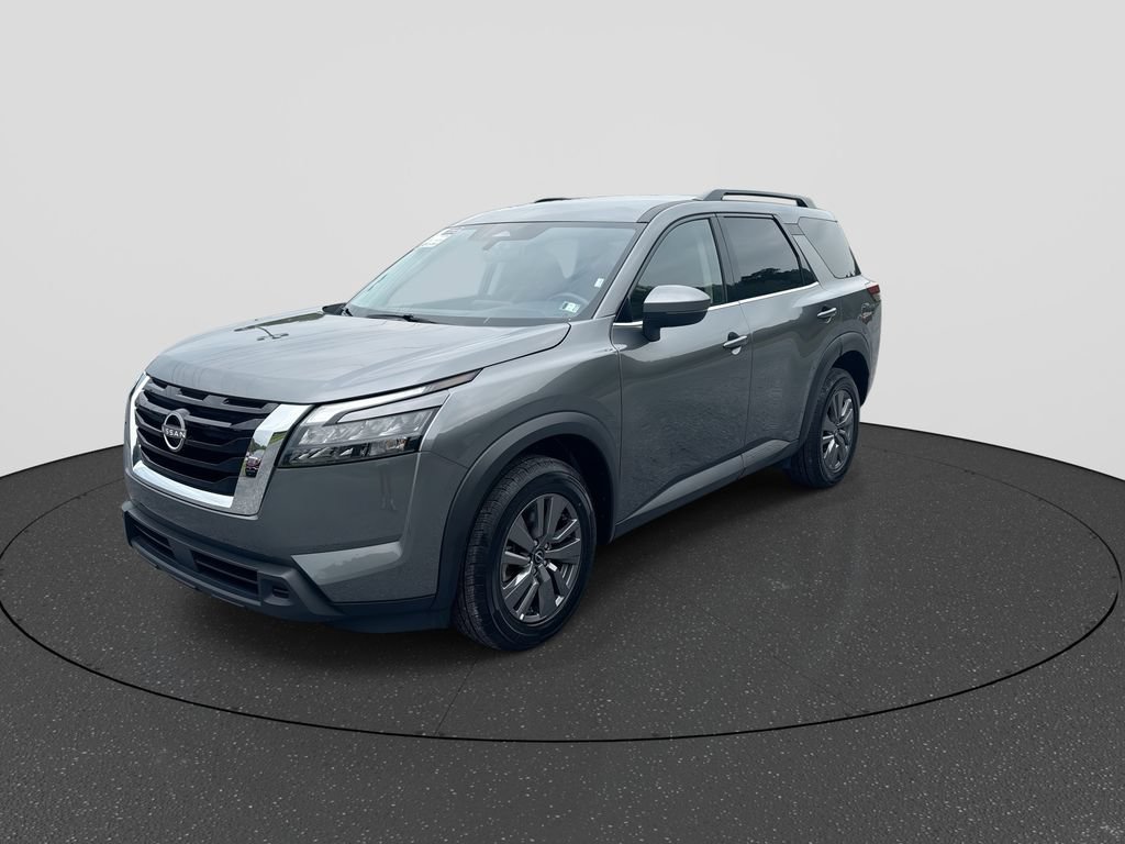 Used 2025 Nissan Pathfinder SV AWD/4WD image 4