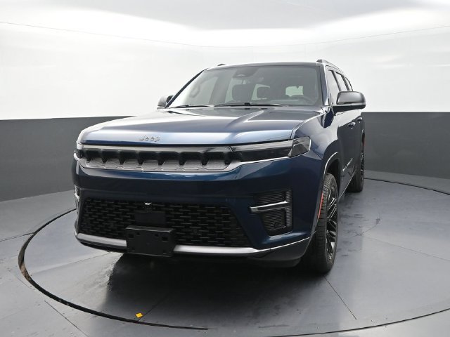 New 2026 Jeep Grand Wagoneer Limited AWD/4WD image 4
