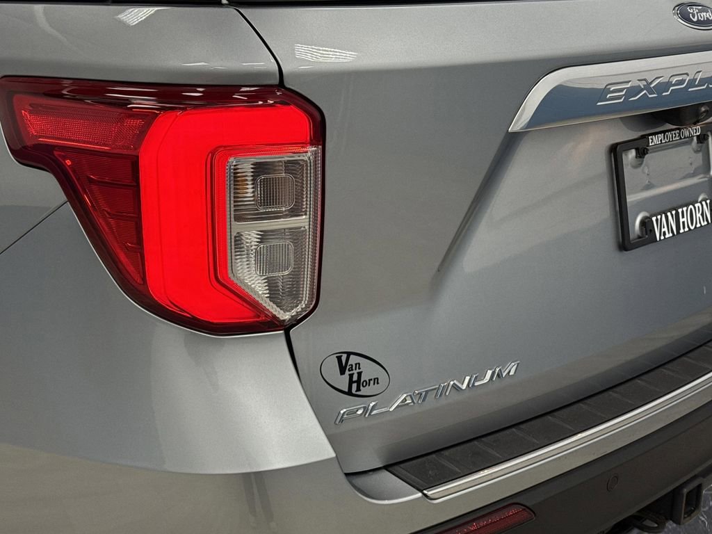 Used 2023 Ford Explorer Platinum w/ Class IV Trailer Tow Package image 37