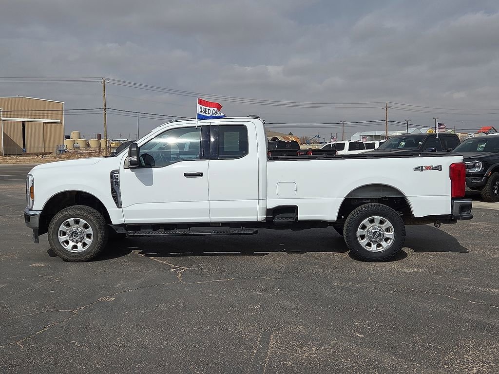 Certified 2024 Ford F350 XLT image 2