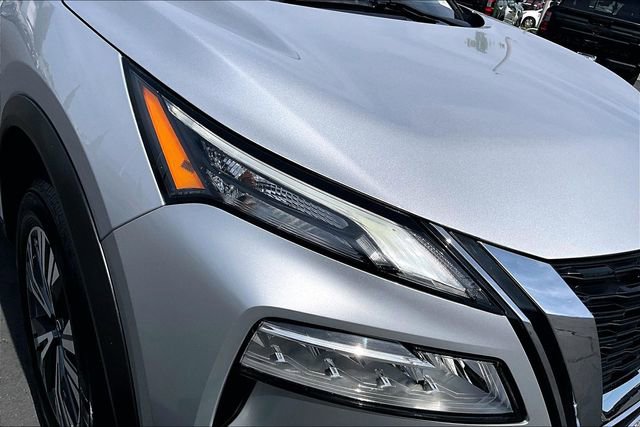 Certified 2023 Nissan Rogue SV image 31