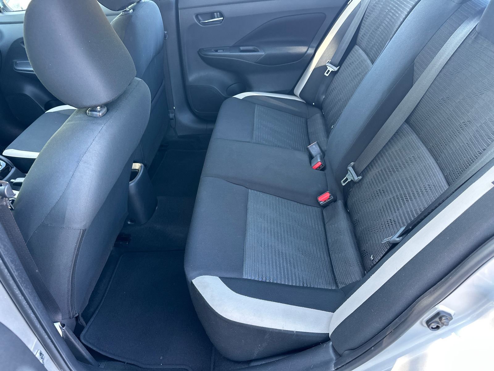 Used 2021 Nissan Versa SV image 20