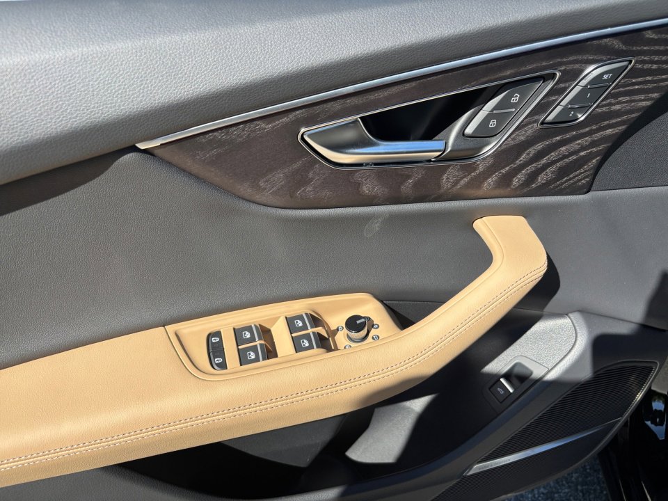 New 2026 Audi Q8 Premium Plus image 32